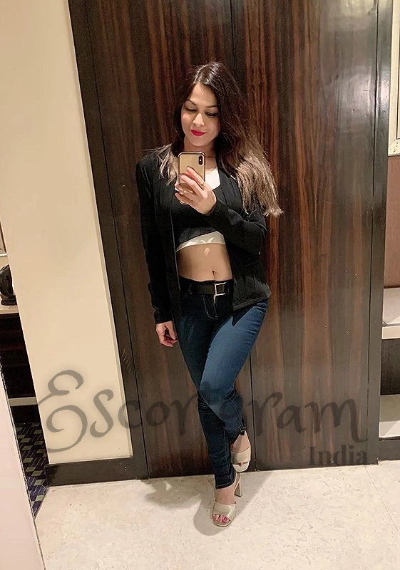Call Girl Kolkata Aanshi Bhattacharjee