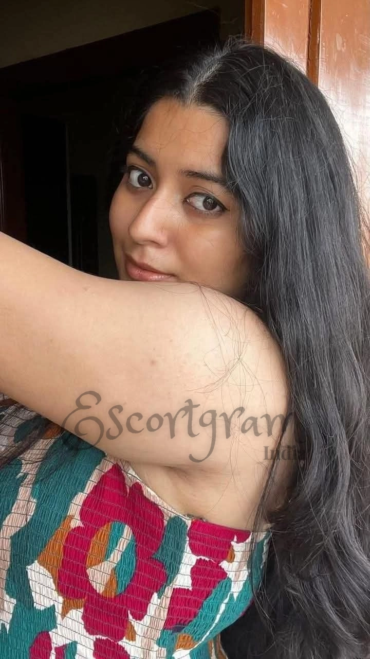 Call Girl Kolkata Aparana