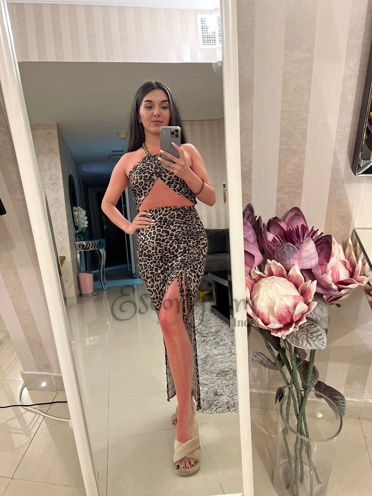 Call Girl Kolkata Anjali