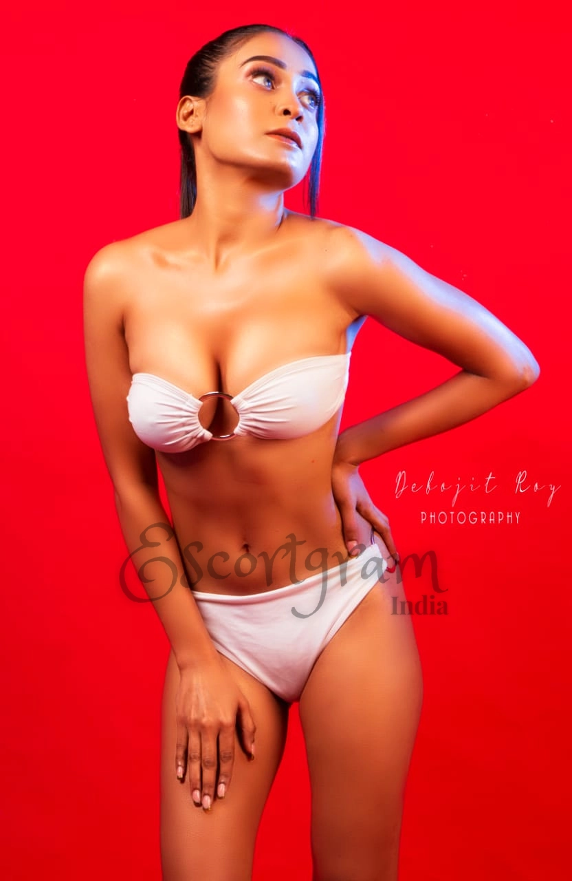 Call Girl Kolkata Anuriya Roy