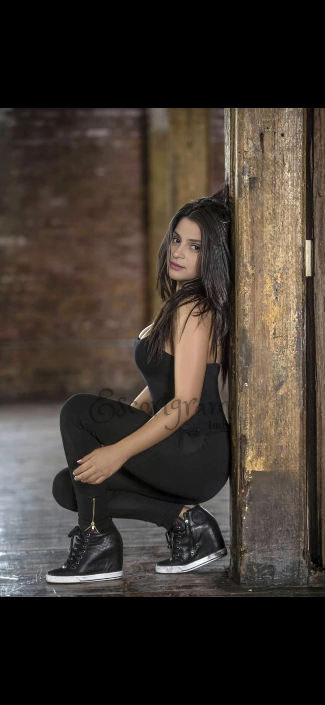 Call Girl Kolkata Taniya