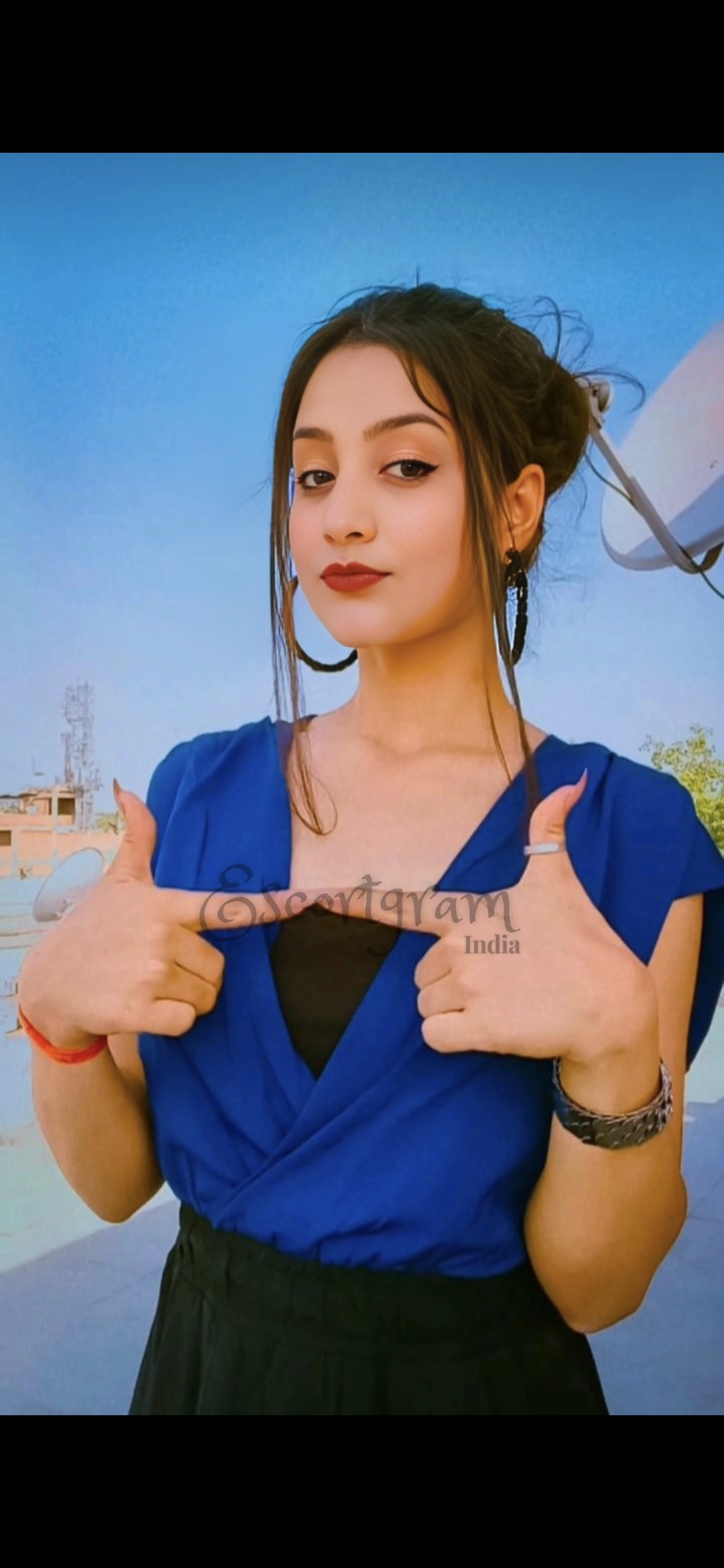 Call Girl Kolkata Taniya