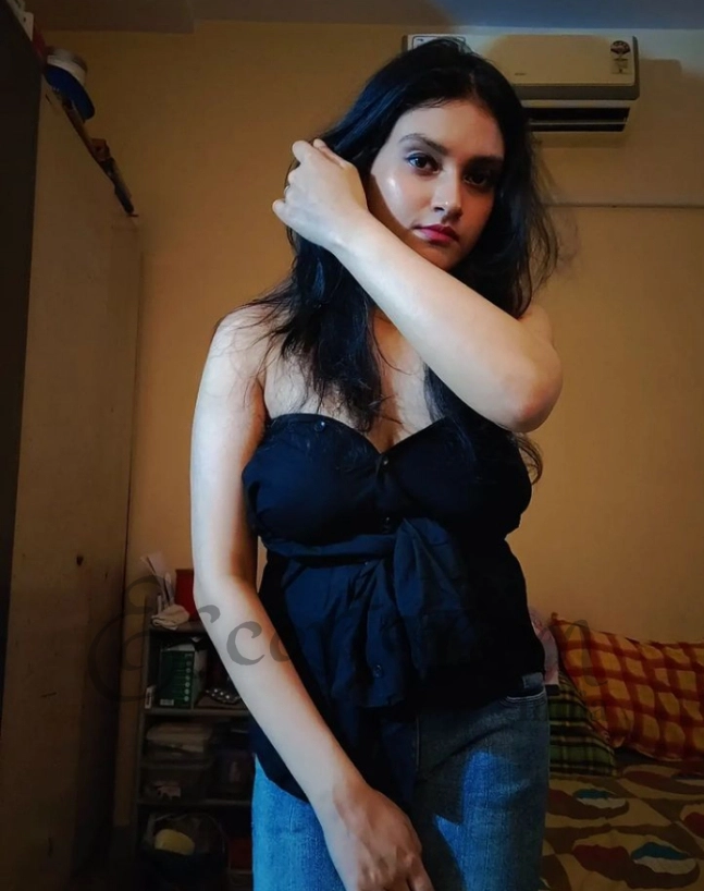 Call Girl Kolkata - Dimpi Yadav