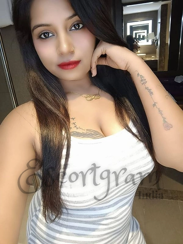 Call Girl Kolkata Garvita Sen