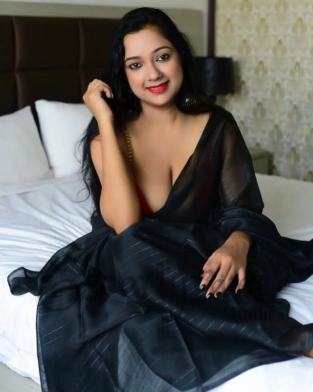 Call Girl Kolkata Mahira Khan