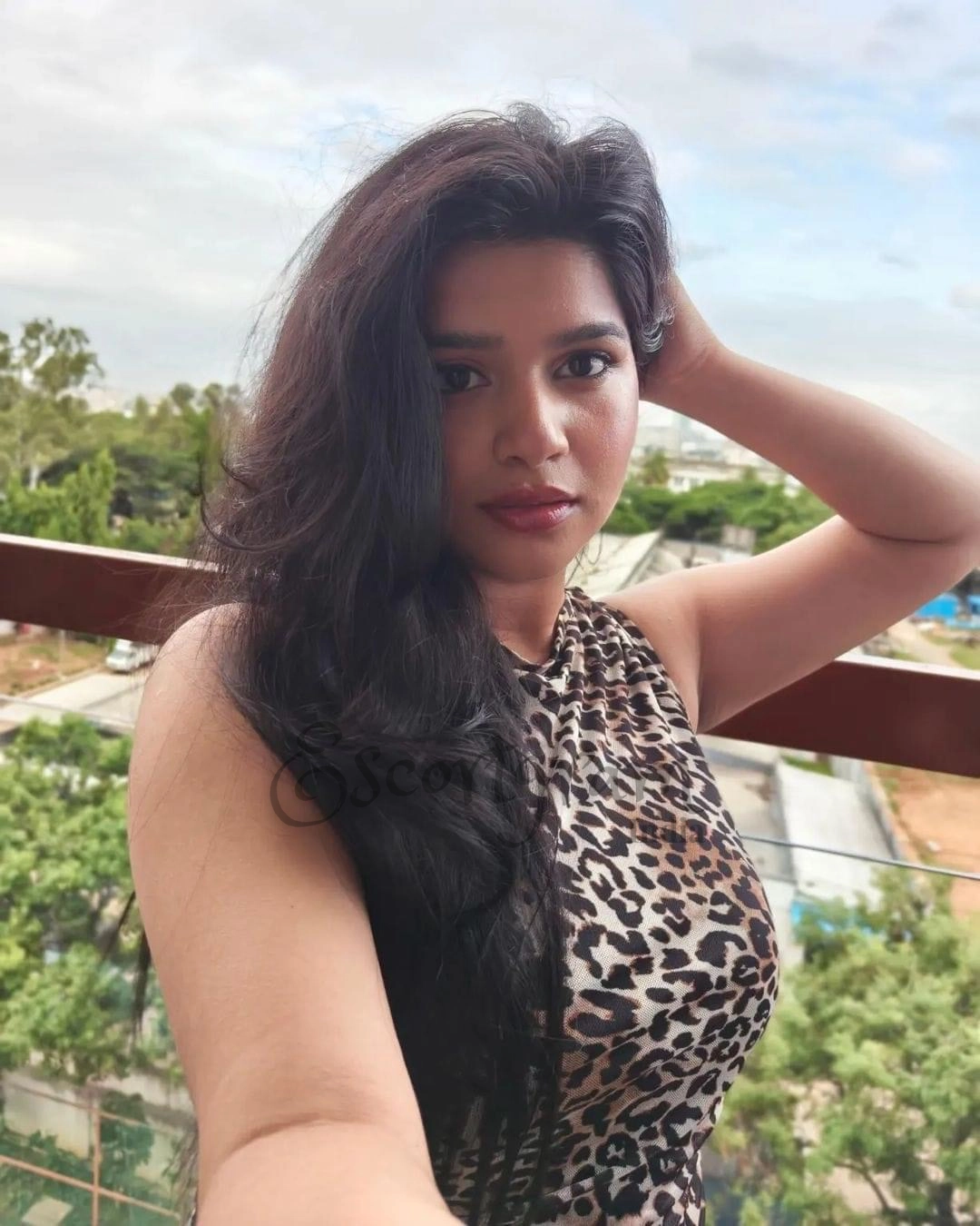 Call Girl Kolkata Himani