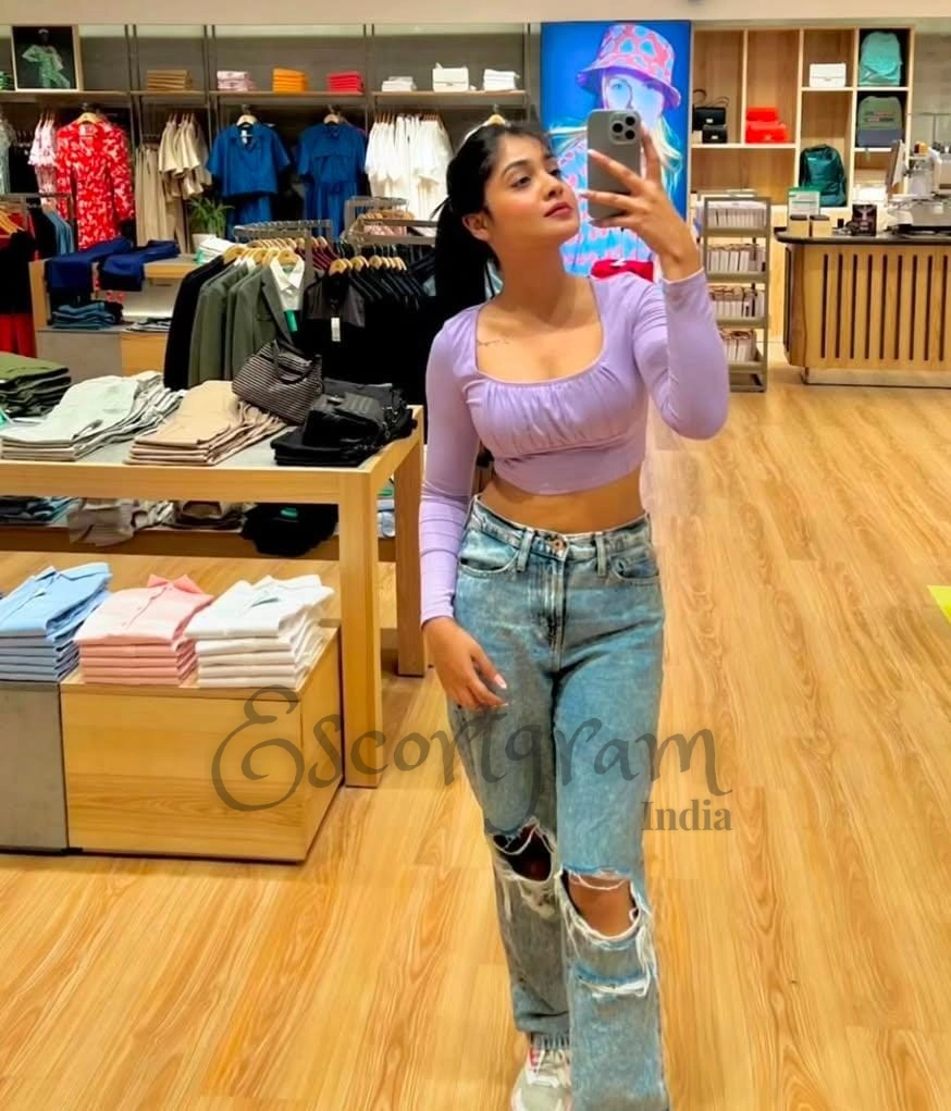 Call Girl Kolkata Janvi Singh