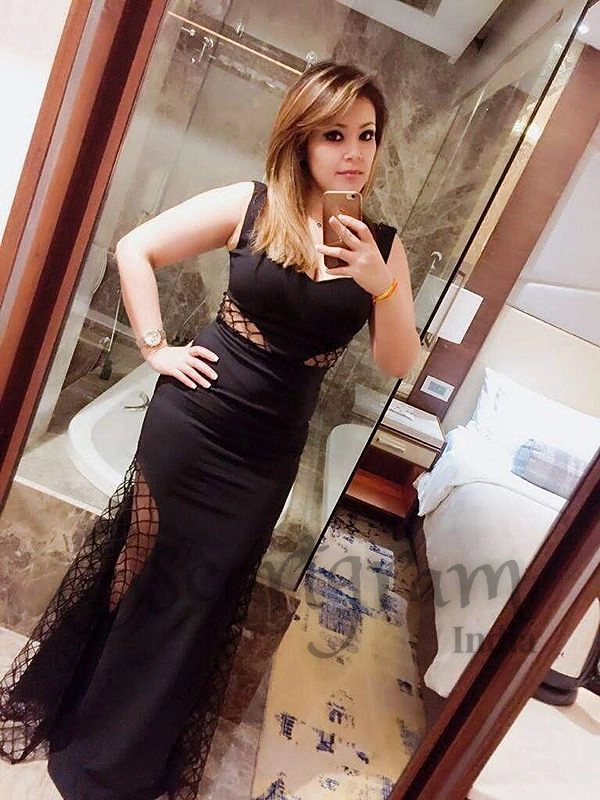 Call Girl Kolkata Jareena Khan