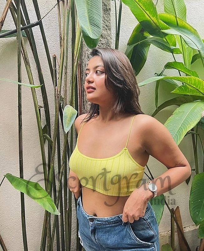 Call Girl Kolkata Jhanvi Singh