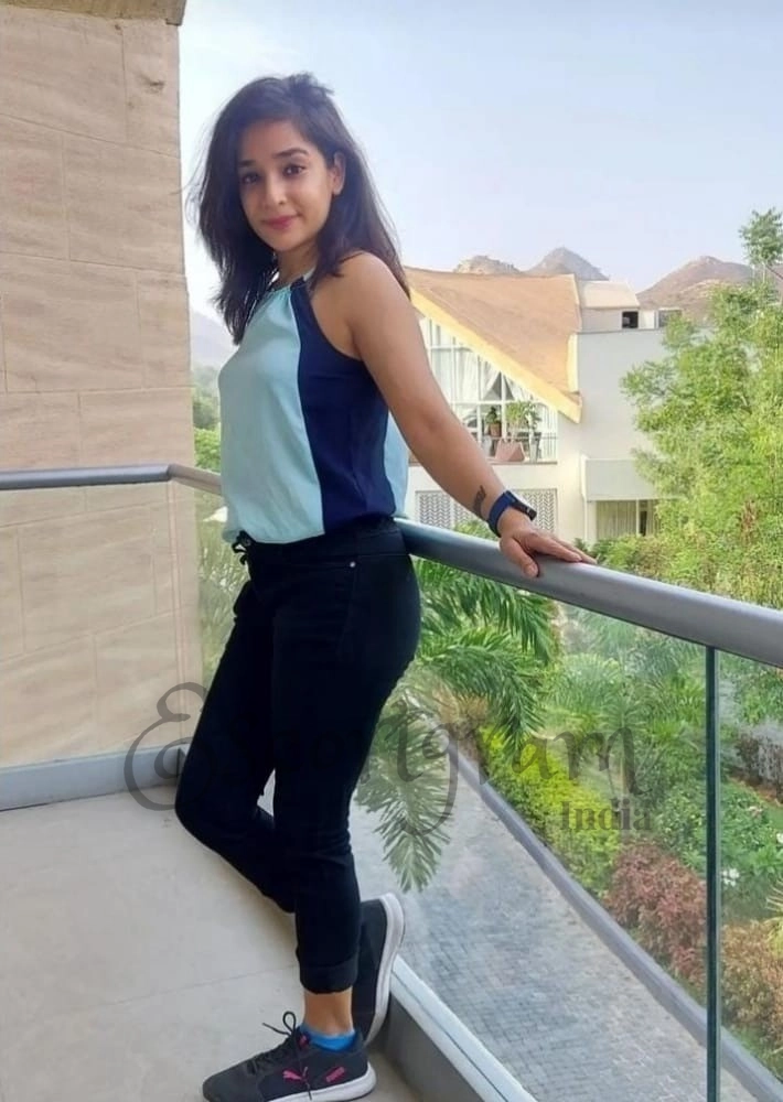 Call Girl Kolkata Jiya Khan