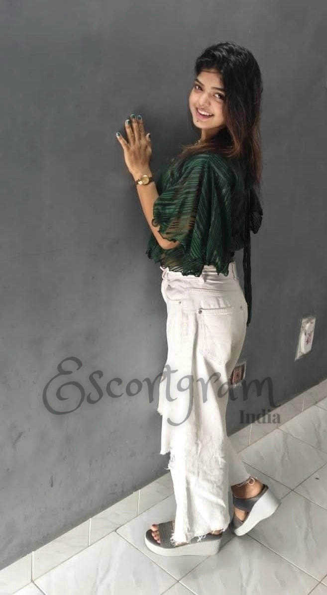 Call Girl Kolkata - Kavya