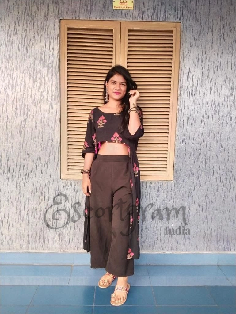 Call Girl Kolkata Khushboo