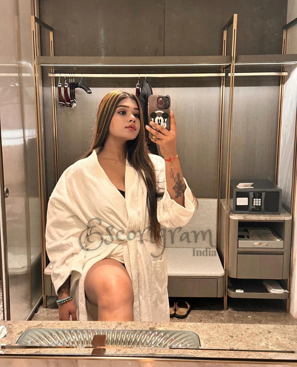 Call Girl Kolkata Komal