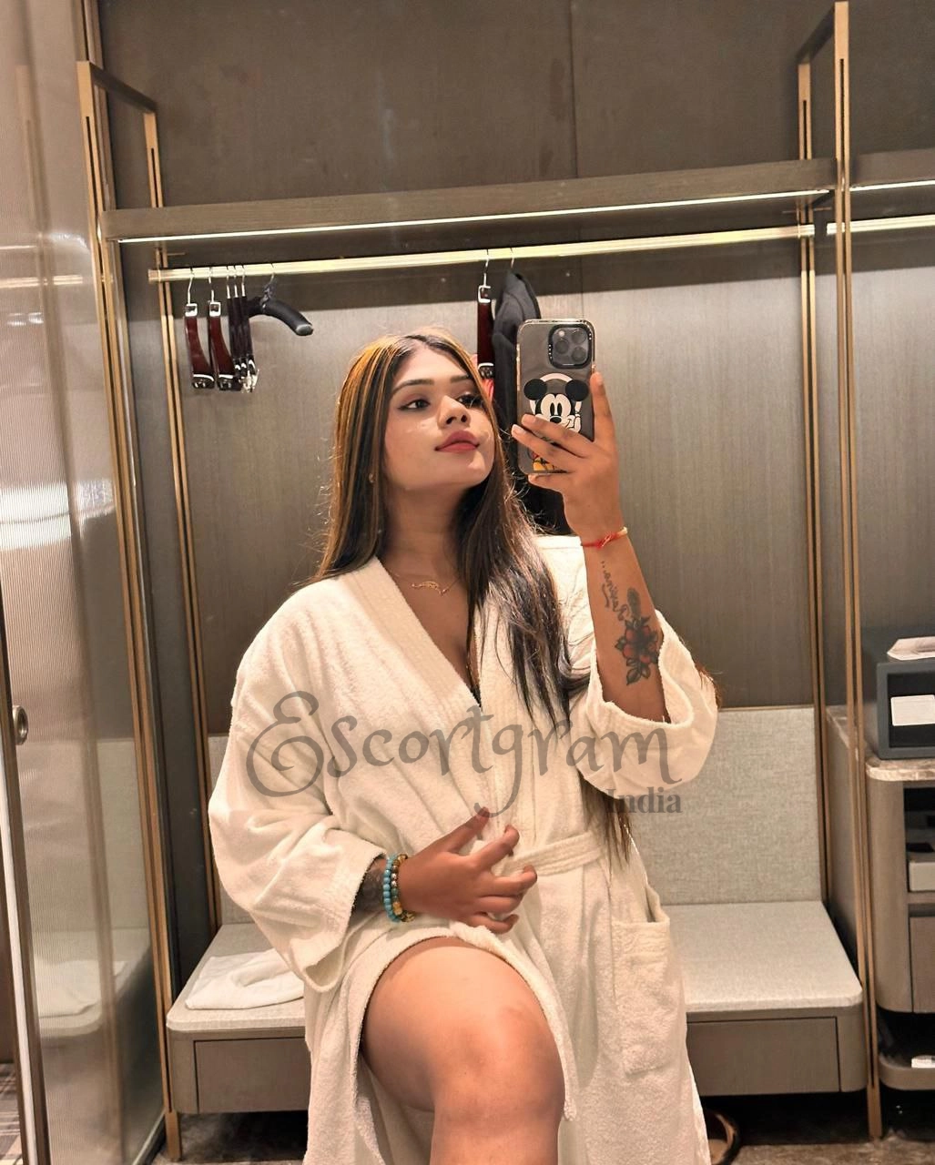 Call Girl Kolkata Komal