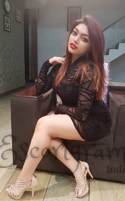 Call Girl Kolkata - Roshani Sharma