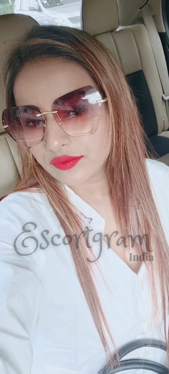 Call Girl Kolkata Amisha Patil