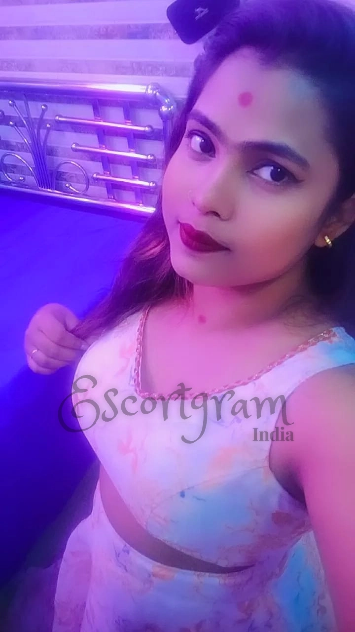 Call Girl Kolkata - Alka