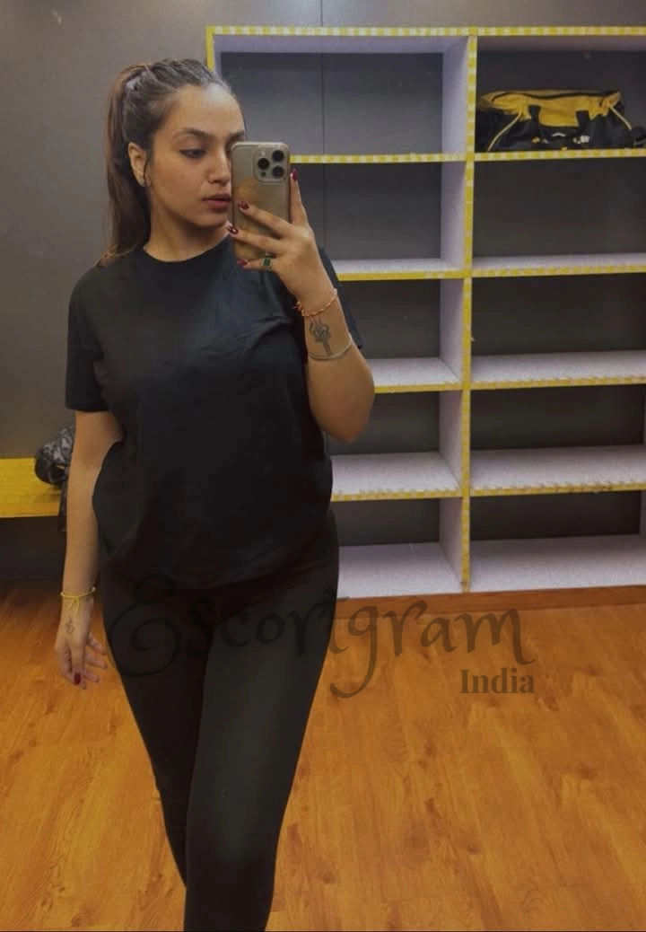 Call Girl Kolkata - Mona