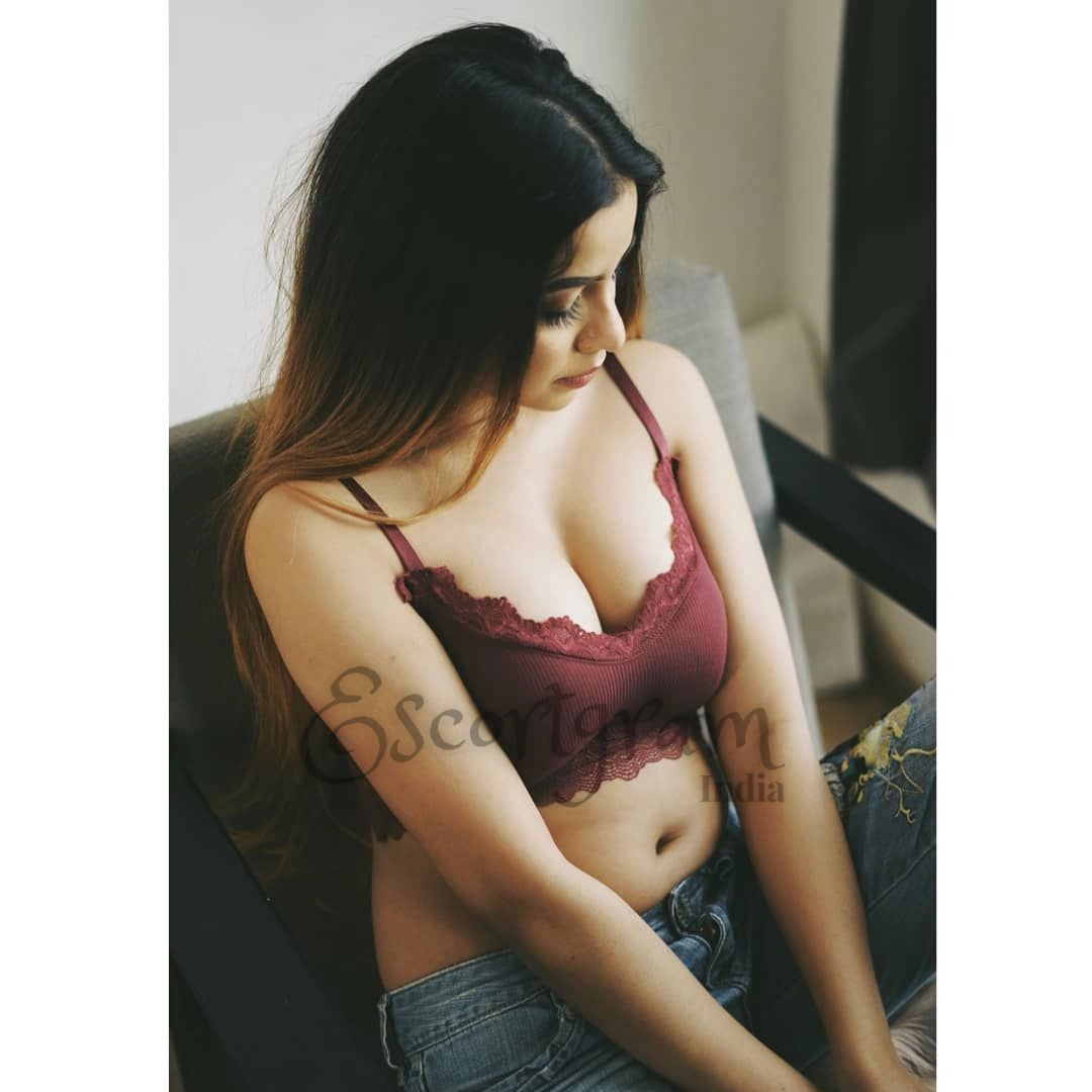 Call Girl Kolkata Neha