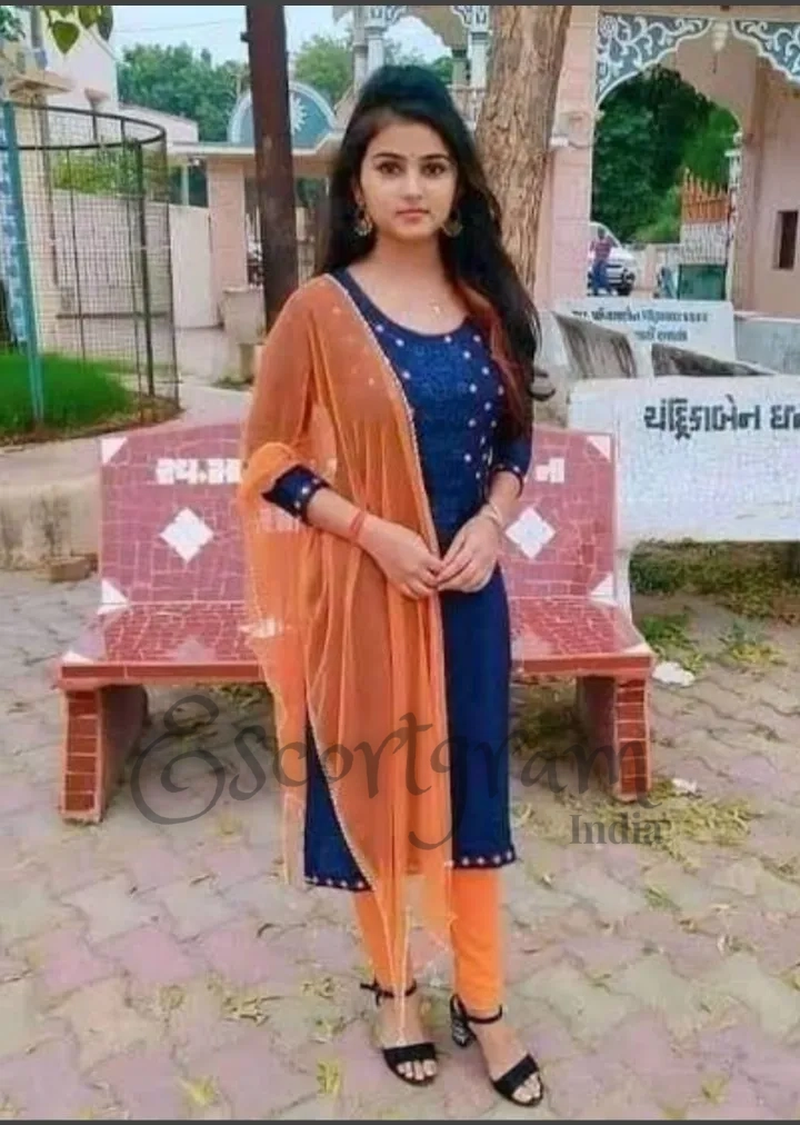 Call Girl Kolkata - Kinjal