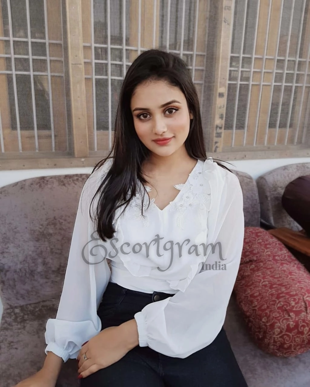 Call Girl Kolkata Pihu Sarkar