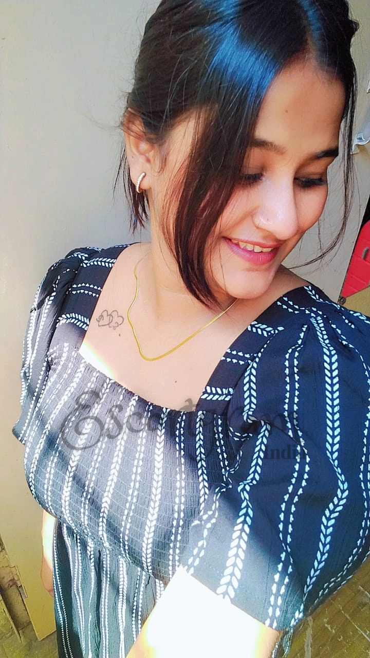 Call Girl Kolkata Neeru Sharma