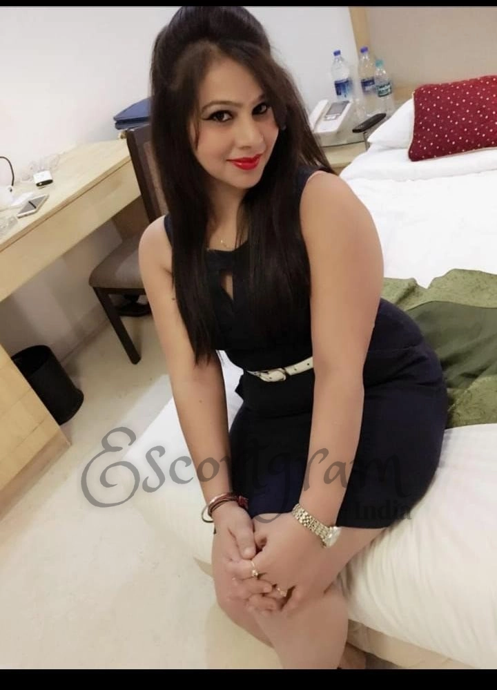 Call Girl Kolkata Prajakta Desai
