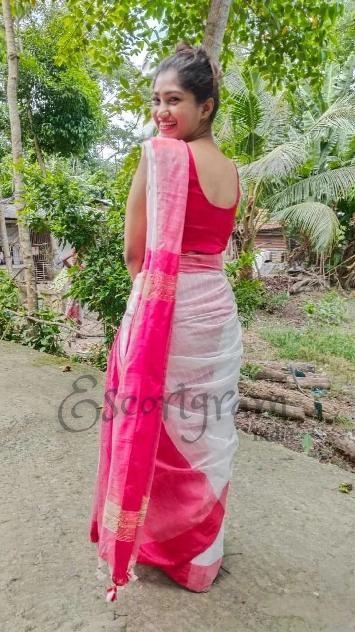 Call Girl Kolkata Priya