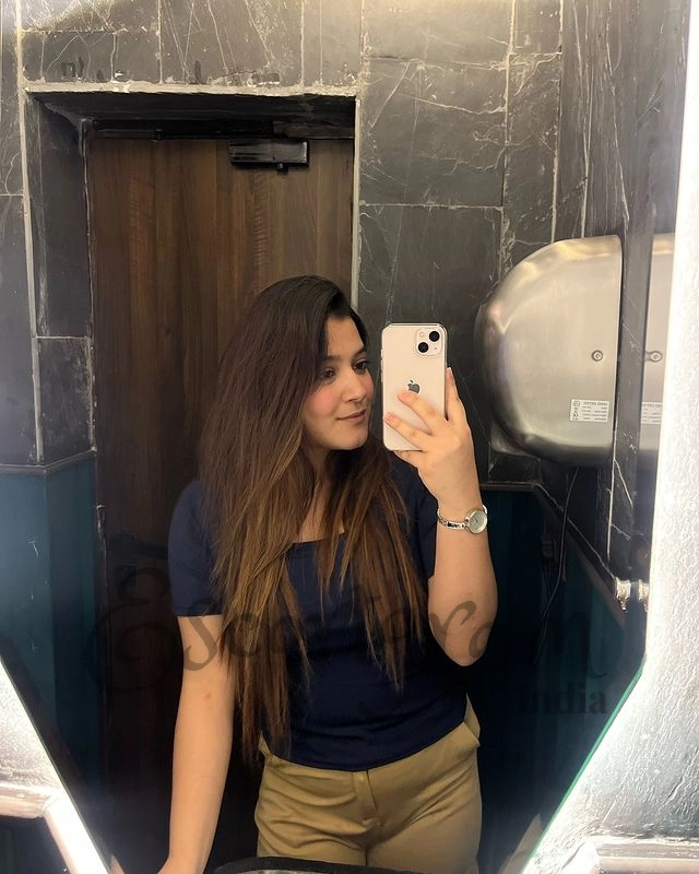 Call Girl Delhi - Priya