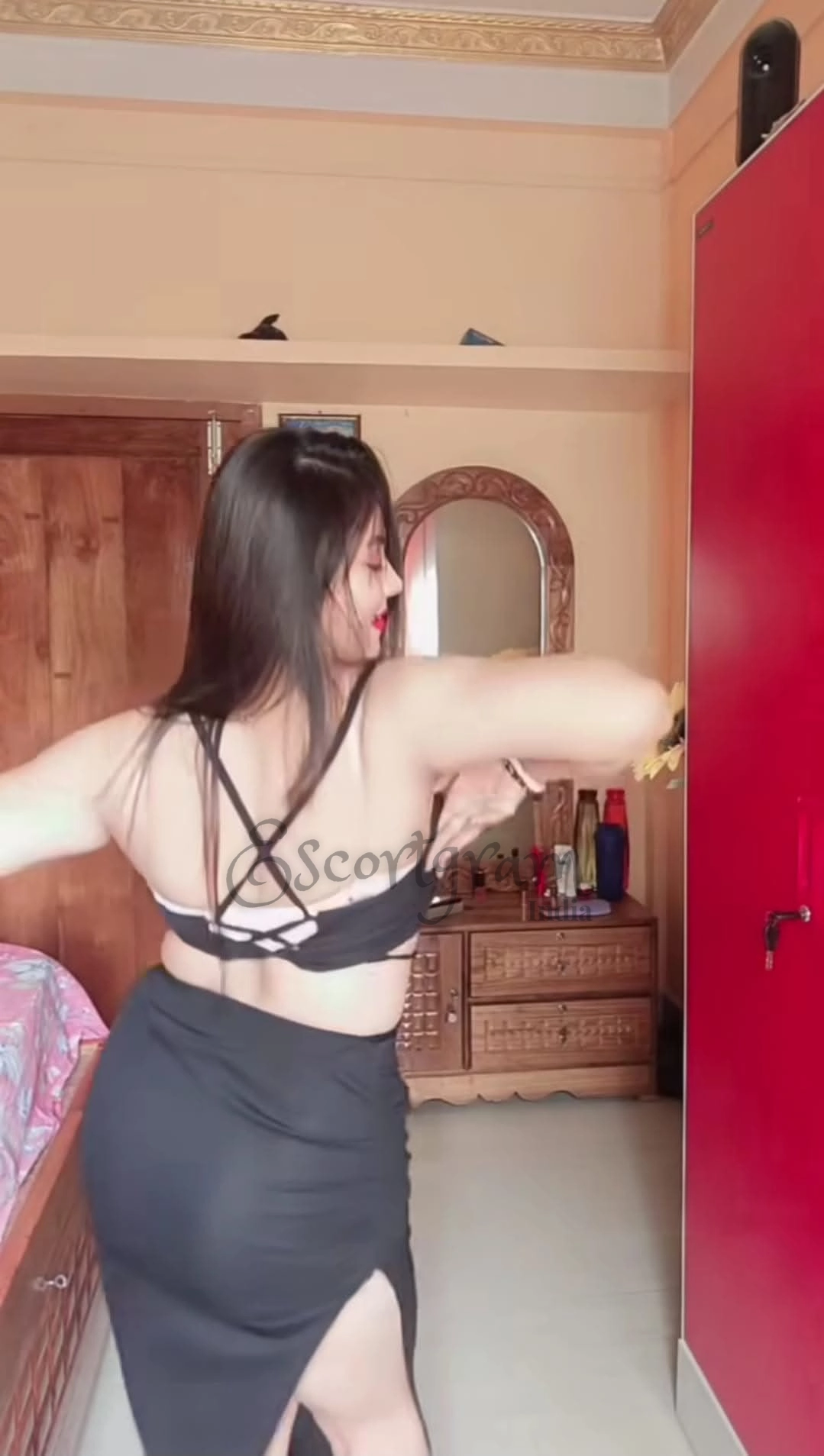 Call Girl Kolkata - Radhika Gupta