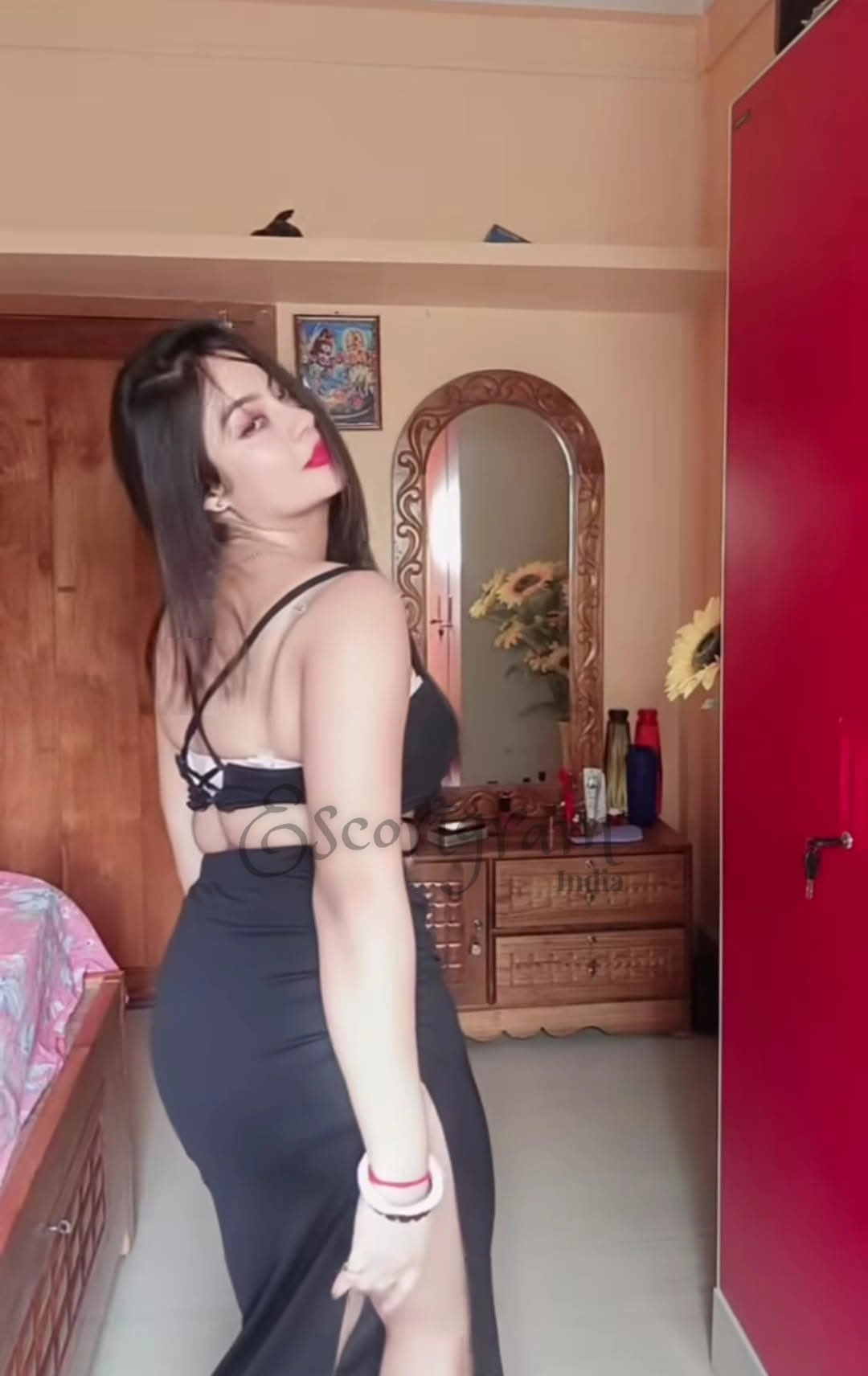Call Girl Kolkata Radhika Gupta
