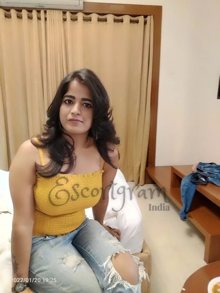 Call Girl Kolkata - Rashmi
