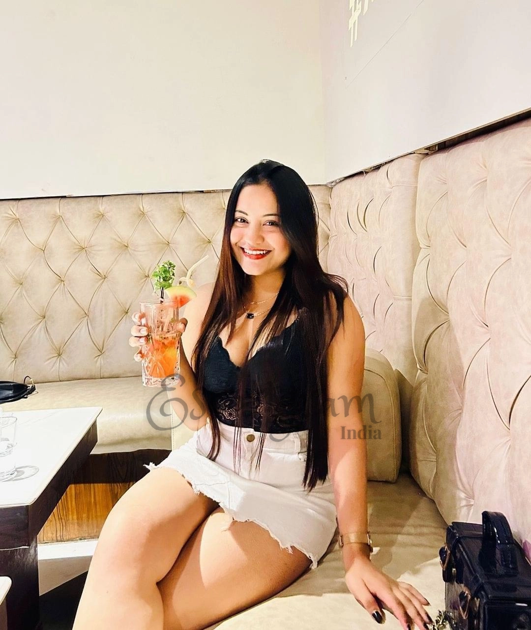 Call Girl Kolkata - Rasmi