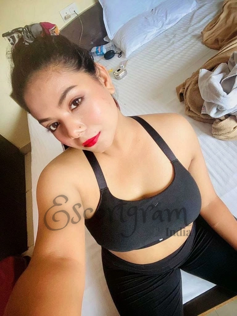 Call Girl Kolkata Reetu Dey