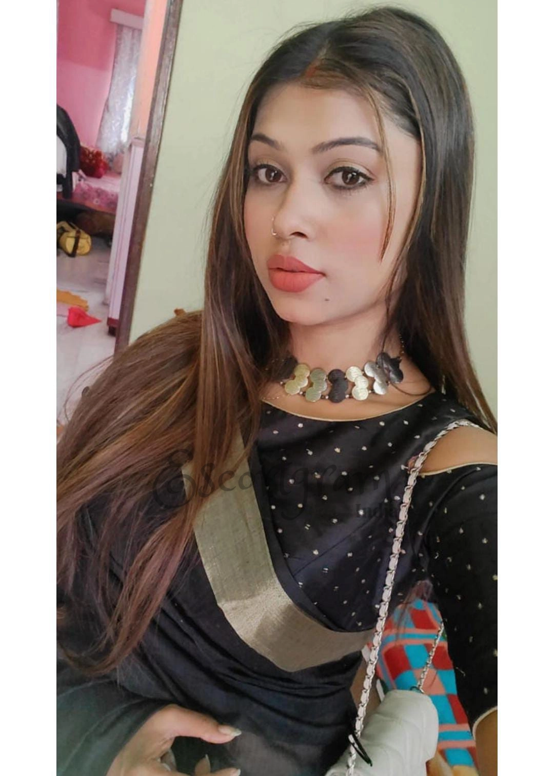 Call Girl Kolkata Riya