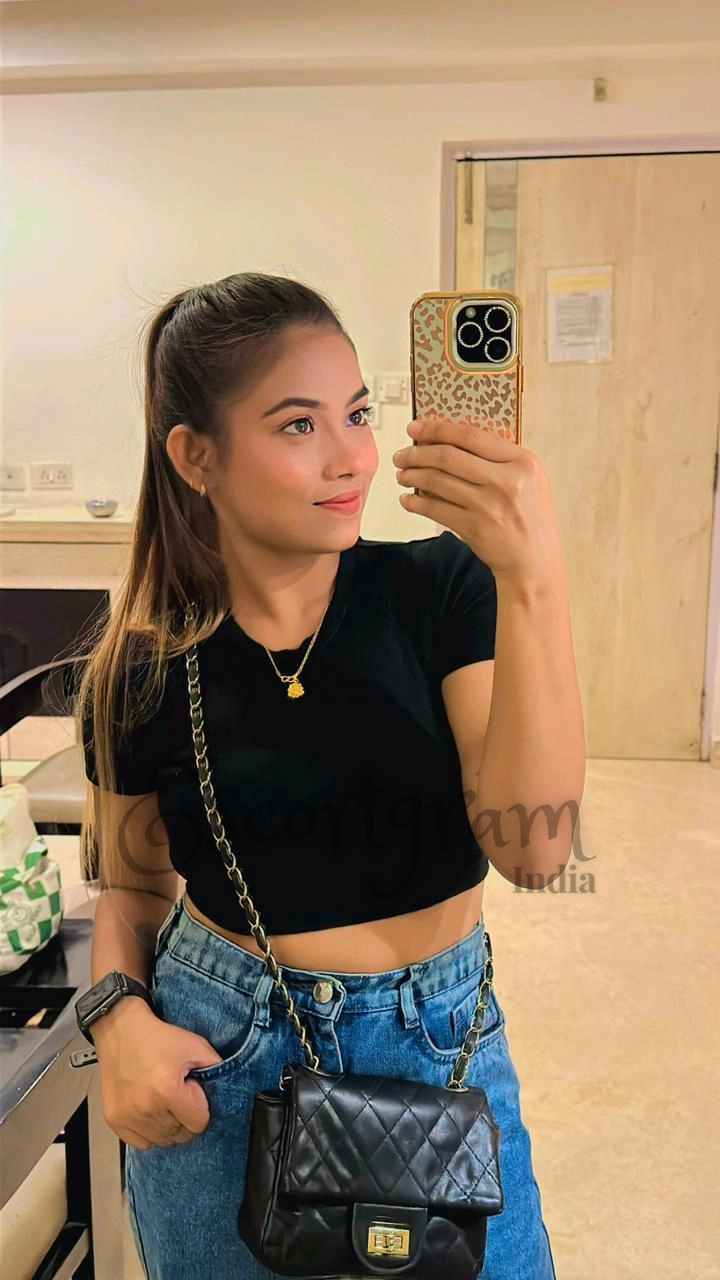 Call Girl Kolkata Sakshi