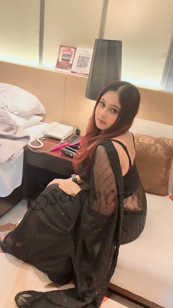 Call Girl Kolkata - Saloni Joshi