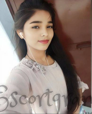 Call Girl Kolkata - Riya