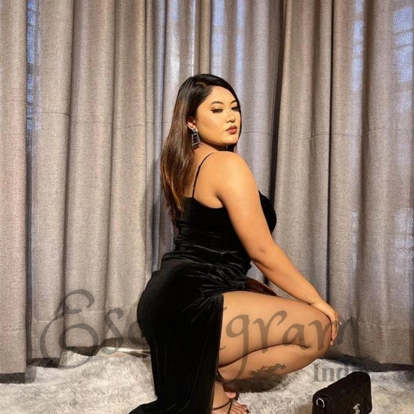 Call Girl Kolkata Riya