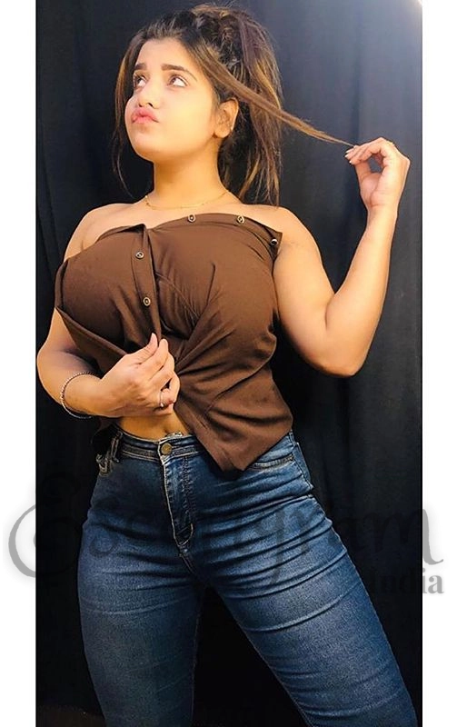 Call Girl Kolkata Shalini Pathak