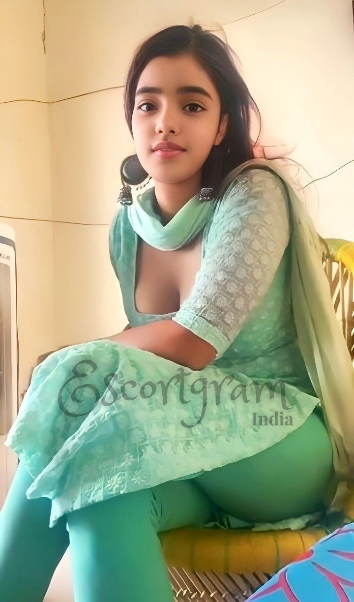 Meet Soni , Age 26 | Mature escorts | Park street, Kolkata