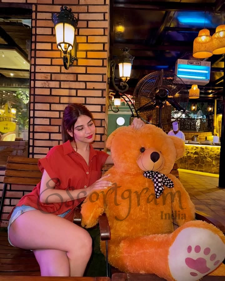 Call Girl Kolkata Soniya