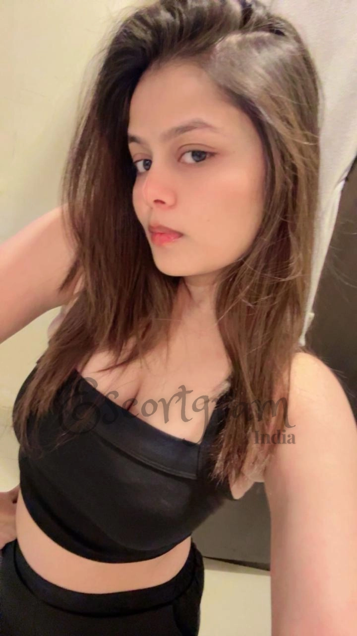 Call Girl Kolkata Zoya Lona