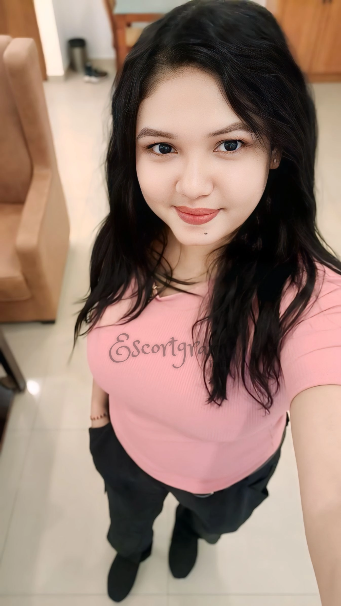 Call Girl Kolkata Kavya