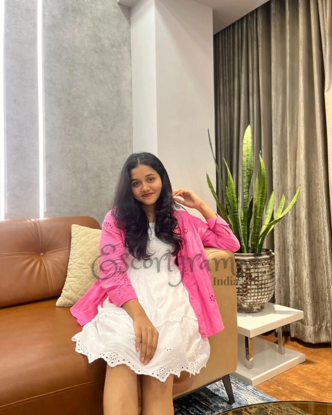 Call Girl Kolkata - Yaswini