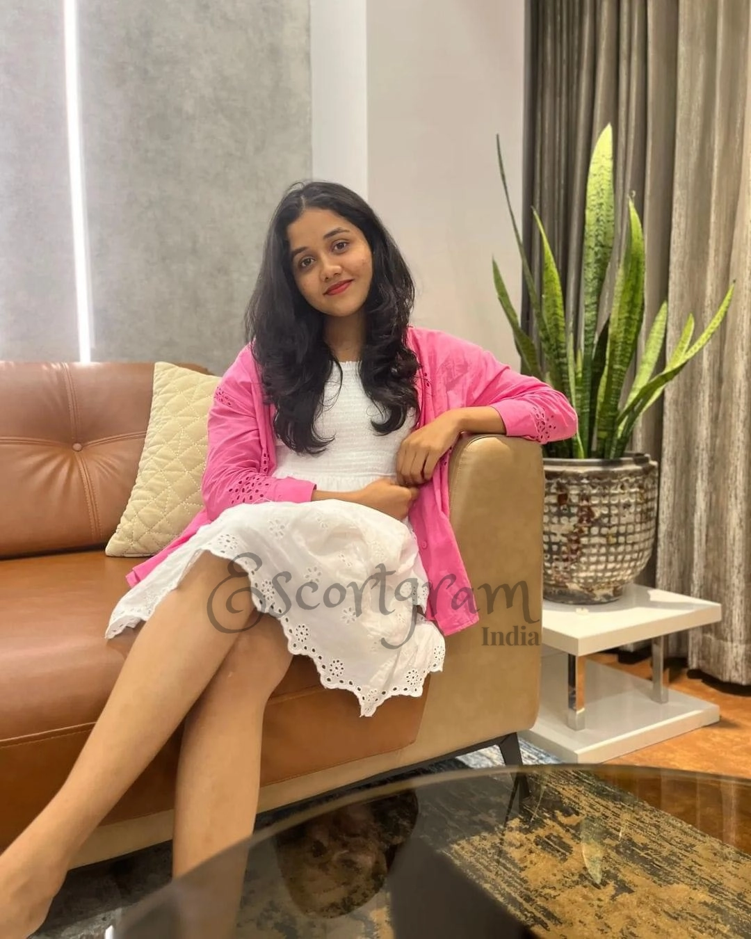 Call Girl Kolkata - Yaswini