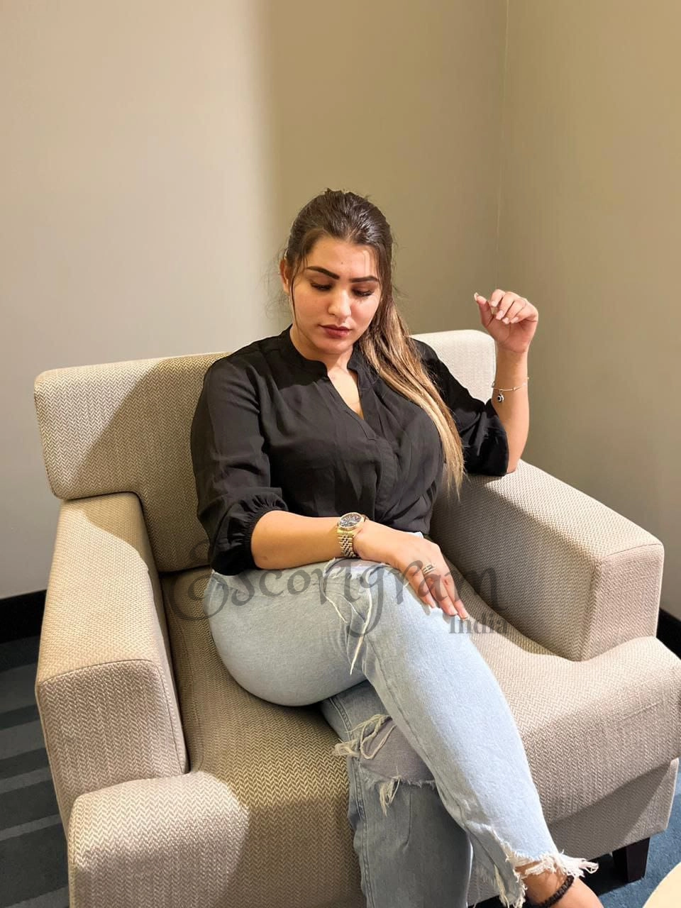 Call Girl Kolkata Naina