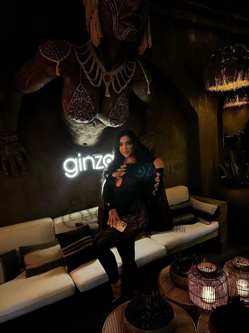 Call Girl Kolkata Minakshi