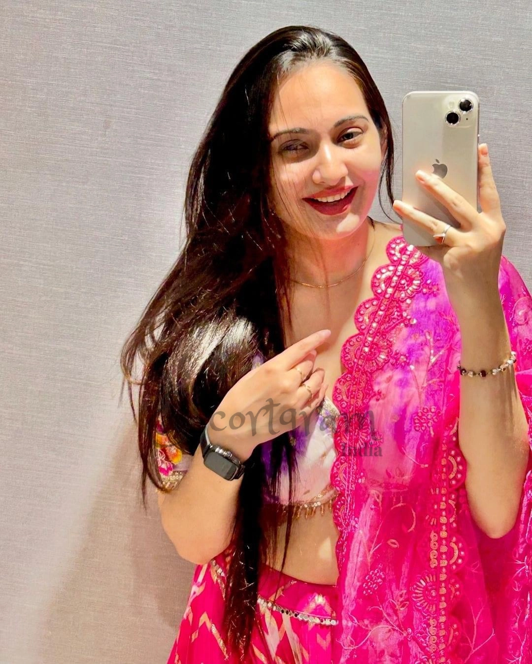 Call Girl Kolkata Minakshi