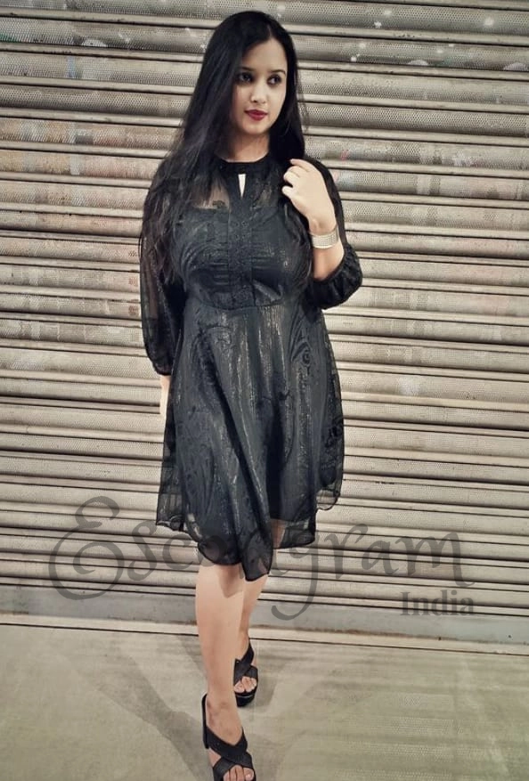 Call Girl Kolkata Minakshi